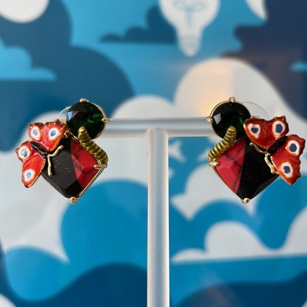 LES NEREIDES rare Butterfly 🦋 Red and Black Green stone gold tone stud earring